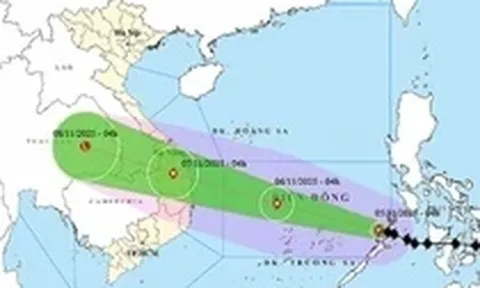 Bão Kalmaegi có khả năng mạnh thêm