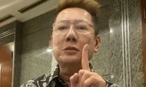 Ông Nawat trả giá