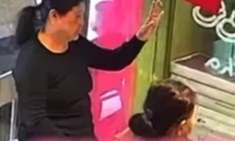 Xác minh vụ kêu gọi ủng hộ lũ lụt: '30.000 thì khỏi, ai nhận 30.000'