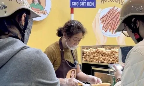 Pate cột đèn 'chính gốc' Hải Phòng lên tiếng