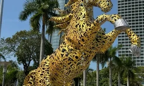 Linh vật ngựa ở Đà Nẵng được dân mạng mệnh danh 'trùm cuối'