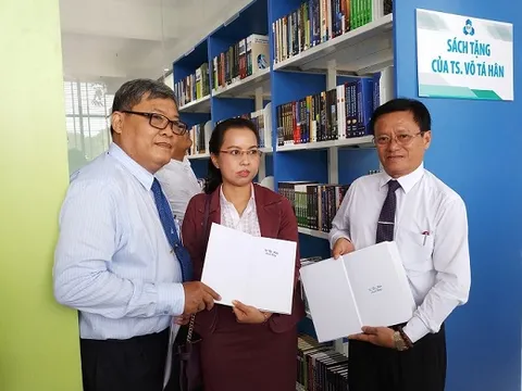 TP.HCM: ĐH Bách khoa đón nhận hơn 1300 cuốn sách trị giá 3,4 tỉ đồng