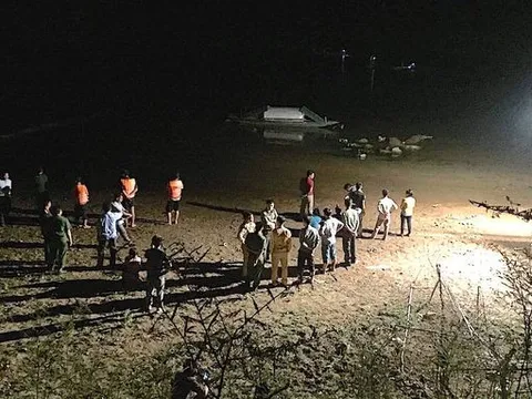 Nghệ An: Ba học sinh đuối nước khi đi tắm sông trong dịp nghỉ lễ 