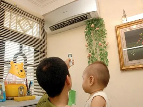Suýt mất mạng vì tắm xong vào nằm điều hòa