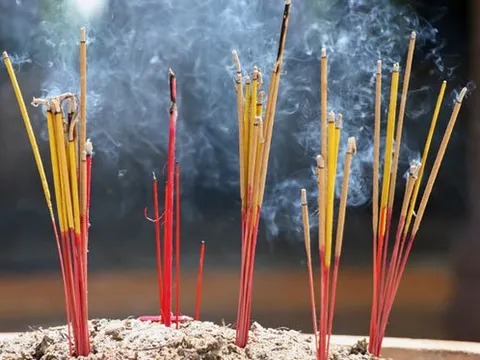 Thừa Thiên - Huế: Đóng giả nhà sư, lừa gần 120 triệu tiền cúng giải hạn