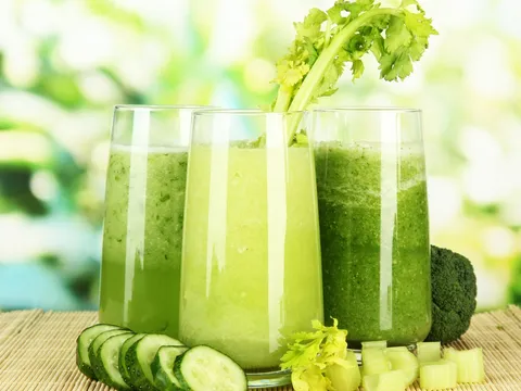 Trở thành trào lưu cực hot trên mạng nhưng uống nước ép cần tây có thực sự tốt?