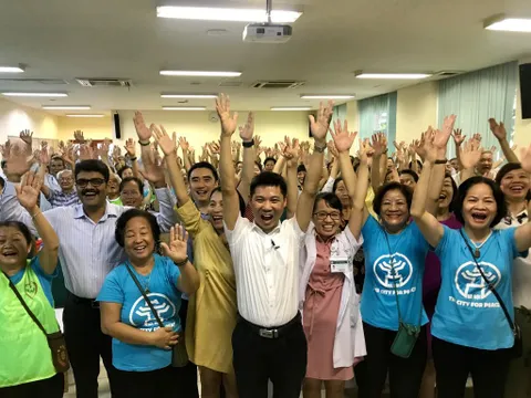 Chương trình 'Hướng dẫn bệnh nhân đái tháo đường lựa chọn giày dép phù hợp' tại Bệnh viện Bạch Mai