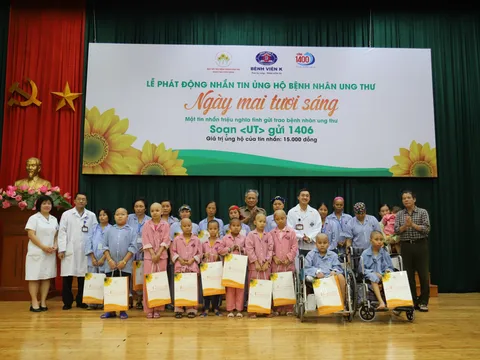 Một tin nhắn - triệu nghĩa tình gửi trao bệnh nhân ung thư
