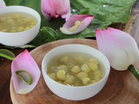 Món ăn bài thuốc bổ tỳ dưỡng tâm từ hạt sen, đặc biệt tốt cho người thần kinh suy nhược