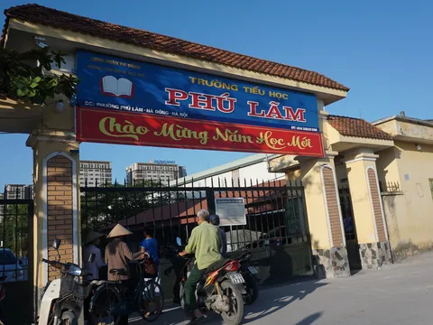 Hà Nội: Trường TH Phú Lãm thu tiền trái quy định rồi nói rằng đã mang trả lại