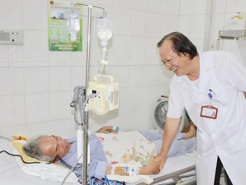 Bệnh viện Phổi Trung ương: Dùng tế bào gốc từ dây rốn trẻ sơ sinh điều trị bệnh phổi tắc nghẽn