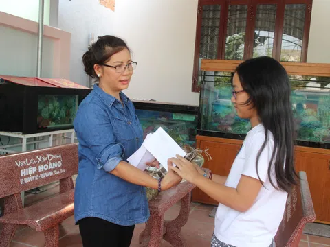 'Má Bên' của công nhân: Bà chủ trọ tốt bụng luôn lo Tết cho... người dưng