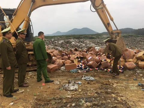 QLTT Nghệ An đề nghị Hà Nội kiểm tra Cty Chế biến thủy đặc sản Long Hải sau vụ nước mắm giả