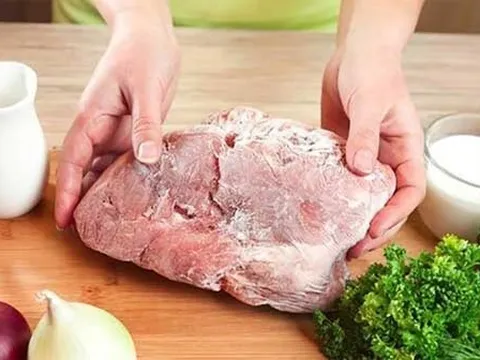 Thói quen lưu trữ thịt trong tủ đá của hàng triệu người Việt gây nguy hại sức khỏe cả gia đình