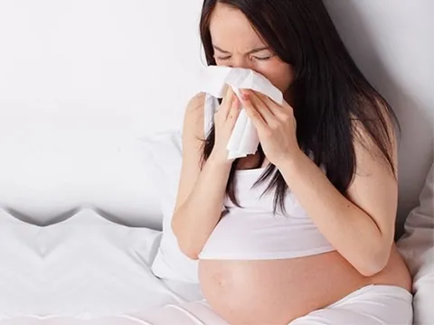 Mẹo chữa ngạt mũi cho bà bầu an toàn và hiệu nghiệm tức thì