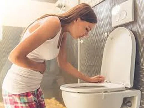 Làm sao để chị em thoát khỏi cảm giác buồn nôn khi mang thai?