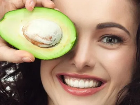 Bất ngờ công dụng trị đau dạ dày của trái bơ