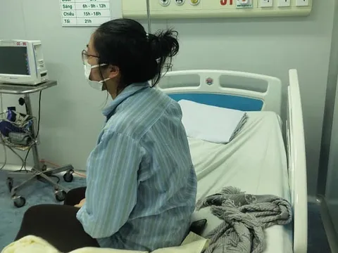 Nhiều người chỉ trích bệnh nhân thứ 17 mắc COVID-19 là người siêu lây nhiễm, bác sĩ nói gì?