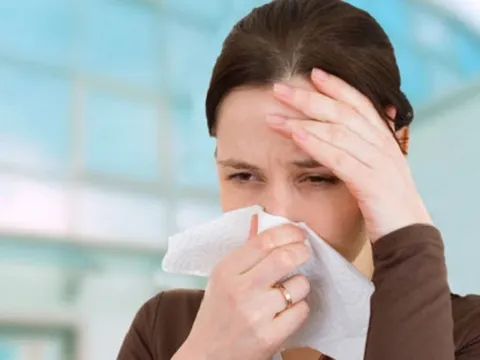 10 triệu chứng 'nhỏ' nhưng là dấu hiệu cảnh báo của nhiều bệnh nguy hiểm, ai cũng cần chú ý