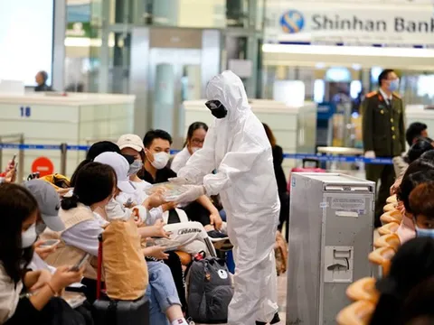 Tin tức xã hội mới nhất ngày 19/3/2020: Vụ nhóm hành khách Việt kiều gây náo loạn ở sân bay