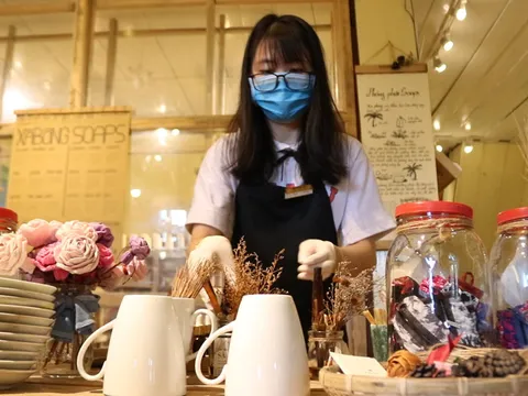 Ấm áp xưởng xà bông Tử tế của những người câm điếc giữa thành phố Đà Lạt mộng mơ