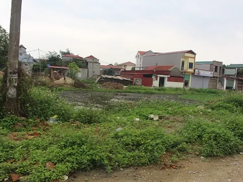 Bắc Ninh: Bị từ chối giải quyết chế độ, mất trắng đất vì đi làm ăn xa về muộn