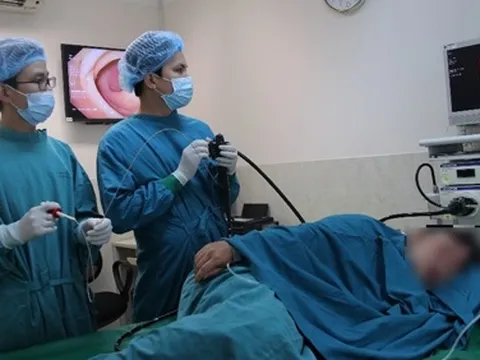 Mắc ung thư đại tràng dù mới 17 tuổi, chàng trai tiết lộ thói quen tai hại nhiều người mắc