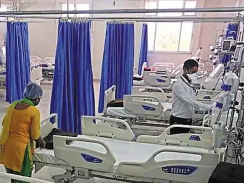 Bệnh nhân tử vong trong khu cách ly vì người nhà rút máy thở lấy ổ cắm điều hòa