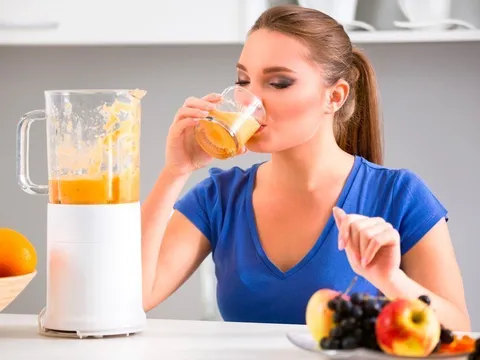 Chế độ ăn kiêng với sinh tố và nên uống sinh tố lúc nào để giảm cân hiệu quả
