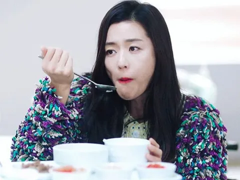 Không ăn kiêng vẫn giảm 10kg trong 2 tháng, Jeon Ji Hyun khiến cả showbiz Hàn sốc với 3 bí kíp này