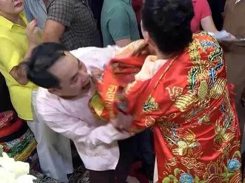 Diễn biến mới nhất vụ thầy đồng Hải Phòng xé áo, hành hung cô đồng ở Phủ Dầy khi đang làm lễ hầu Mẫu