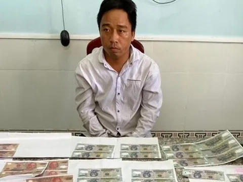 Đổi nghề in tiền giả do cho vay nặng lãi thua lỗ, nam thanh niên nhận cái kết đắng khị bắt quả tang