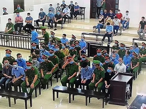 Hình ảnh đầu tiên của 29 bị cáo trong vụ Đồng Tâm bị đưa ra xét xử vào sáng 7/9