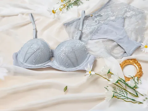 Cách chọn nội y đúng chuẩn cho mùa hè