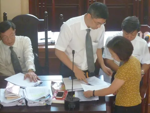 Chưa đủ căn cứ để buộc tội, vì sao không cho bị cáo Trần Văn Sơn tại ngoại?