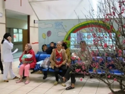 Thủ tướng yêu cầu quản lý chặt giá thuốc, giá dịch vụ y tế trong dịp Tết
