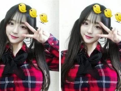 Cô giáo trẻ trung như học sinh nhưng điều khiến dân tình chú ý lại không phải gương mặt