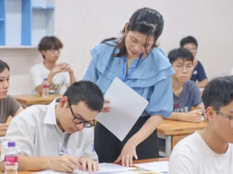 Bộ GD&ĐT quy định các diện miễn thi, đặc cách tốt nghiệp THPT 2026