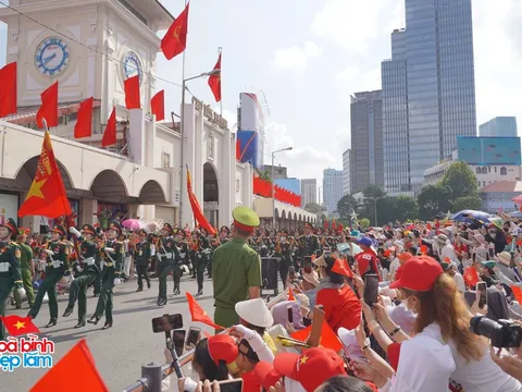 1 năm rồi vẫn chưa hết “lậm” concert quốc gia tháng Tư ấy!