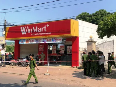 Án mạng kinh hoàng tại cửa hàng Winmart+ ở Quảng Ngãi