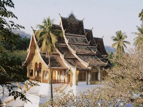 Cô gái cầm 4 triệu đến Lào du lịch, quan điểm thay đổi 180 độ sau khi kết thúc chuyến đi