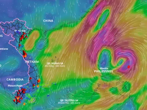 Bão Trà Mi di chuyển nhanh tiếp tục mạnh lên, dự báo vùng nguy hiểm
