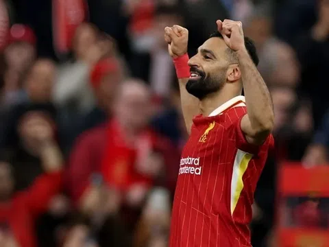 Mohamed Salah bất ngờ chia tay Liverpool sau chiến thắng trước Man City