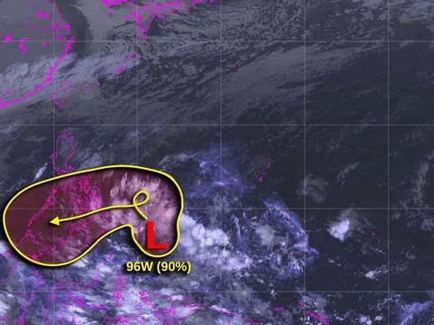 Dự báo áp thấp gần Philippines mạnh thành áp thấp nhiệt đới