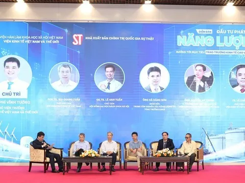 Gỡ "nút thắt" để thu hút đầu tư vào năng lượng xanh, đạt tăng trưởng bền vững