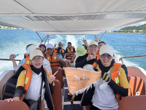 La Cà Nha Trang: Đồng hành cùng du khách từ tư vấn lịch trình đến hành trình trọn vẹn trải nghiệm