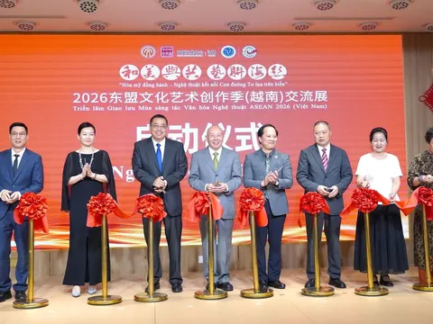 Triển lãm giao lưu “Hòa mỹ đồng hành – Nghệ thuật kết nối Con đường Tơ lụa trên biển”