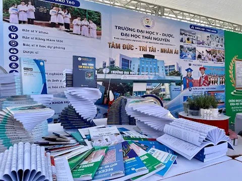 TUMP ĐẨY MẠNH HƯỚNG NGHIỆP TRỰC TUYẾN NĂM 2026