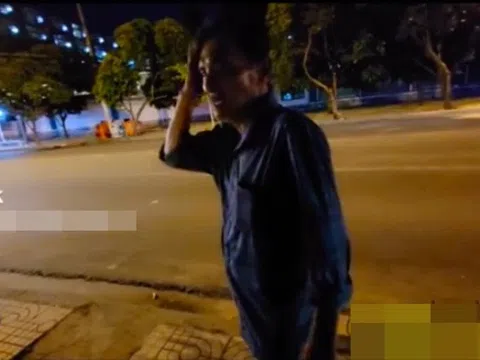 Cộng đồng mạng dậy sóng việc Thương Tín lang thang ngoài đường lúc nửa đêm