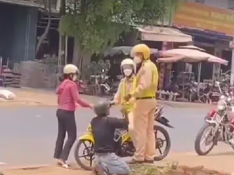 Sự thật đoạn clip nam thanh niên quỳ gối trước CSGT ở Đắk Lắk